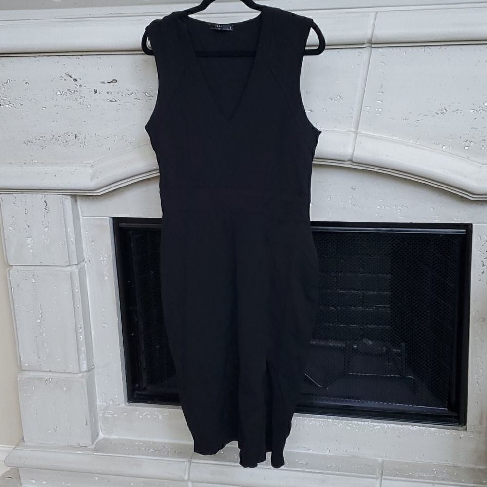 ZARA Black Bodycon Dress - Size Large‎